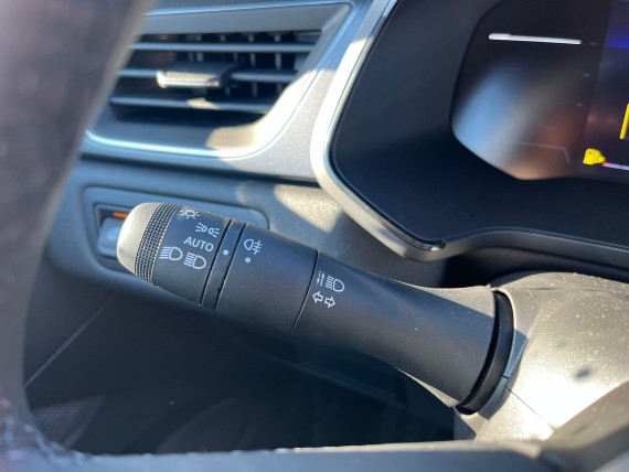 RENAULT Captur Captur E-Tech-024.jpg